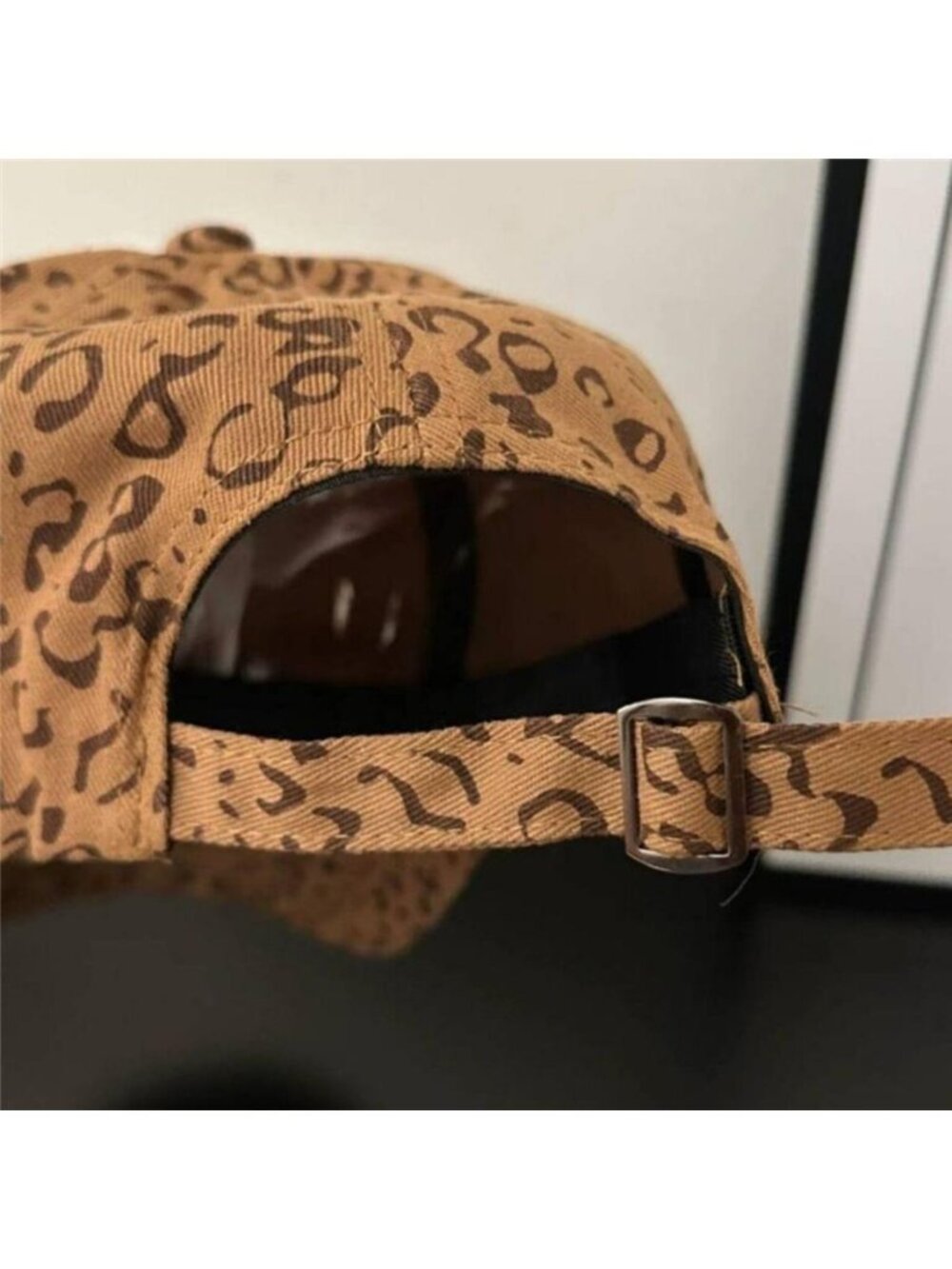Embroidered Leopard Print Baseball Cap - Picture 4 of 5